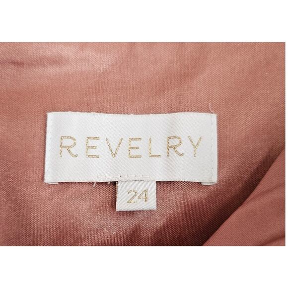 Reverly Maternity Skye Satin Side Slits Maxi Formal Dress Womens Sz 24 - Picture 4 of 13